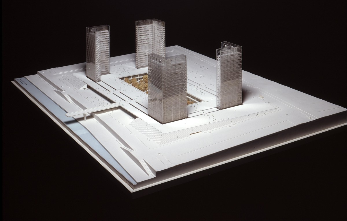 多米尼克·佩罗，法国国家图书馆，巴黎，1989－1995年，巴黎，蓬皮杜中心，法国国家现代艺术博物馆－工业设计中心